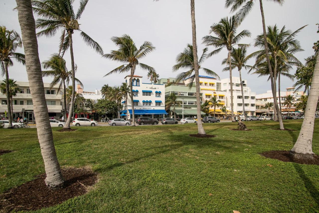 Appartamento 2 Bedroom 2 Bath With Patio On 11th Collins Ave *